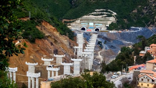 Autoroute Chiffa berrouaghia الطريق السيار شفة البرواقية 04