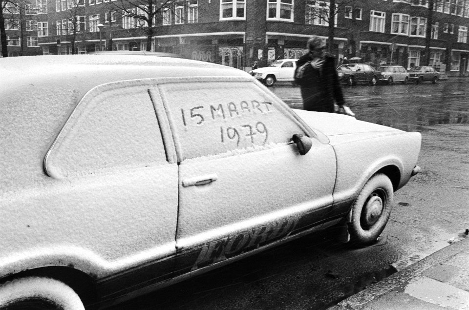 Autos, teksten, sneeuw, Bestanddeelnr 930-1706