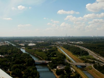 Ausblick vom Gasometer Oberhausen am 23 08 2012 mit Sicht über Oberhausen 2