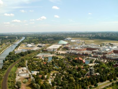 Ausblick vom Gasometer Oberhausen am 23 08 2012 mit Sicht über Oberhausen bis Essen
