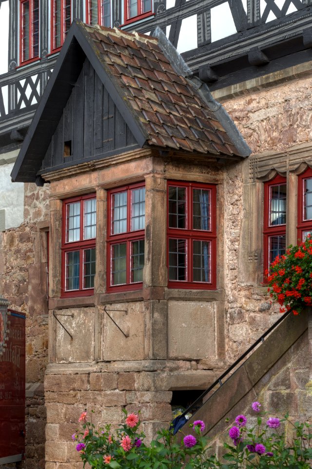 Auslucht, Schloss Ermschwerd, Hessen, Deutschland IMG 1630 1 2 3 4 5 6 edit