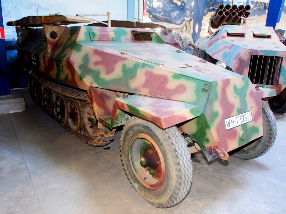 Ausf D Pionierpanzerwagen in the Musée des Blindés, France, pic-4