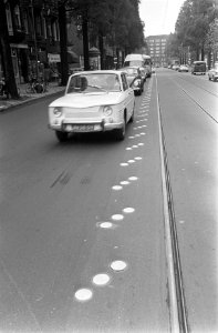 Auto's, verkeersveiligheid, straatbeelden, openbaar vervoer, Bestanddeelnr 921-7198