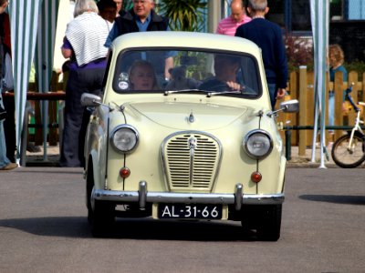 Austin A35 Saloon (1957) , Dutch licence registration AL-31-66 pic1