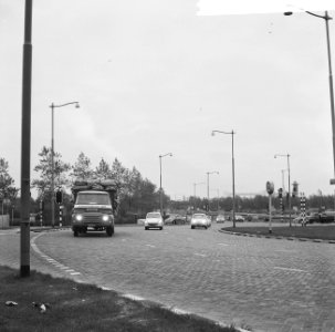 Auto's, wegen, verkeer, pleinen, Bestanddeelnr 918-3061