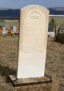 Austin NV cemetery IOOF Glass marker 1