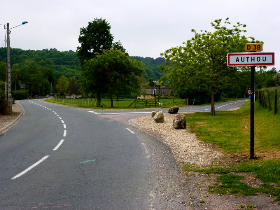 Authou (Eure, Fr) city limit sign