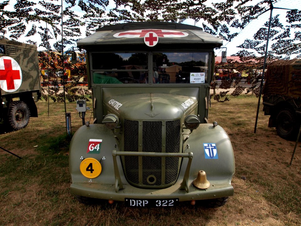 Austin K2slashY 4x2 Heavy Ambulance pic1