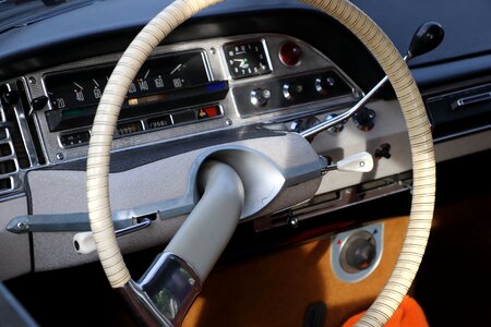 Classic automotive vehicles
