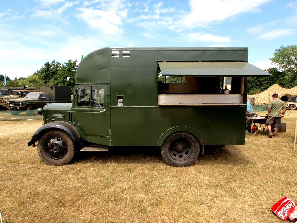 Austin K2 Mobile Canteen pic1