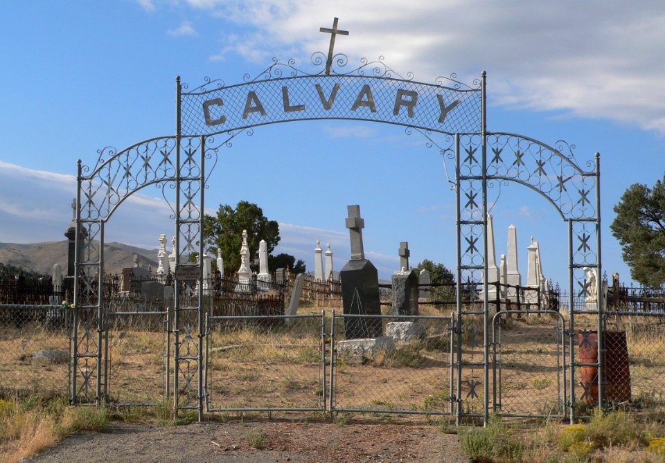 Austin NV cemetery Catholic gate 1