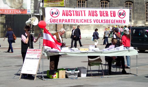 Austritt aus der EU Überparteiliches Volksbegehren photo