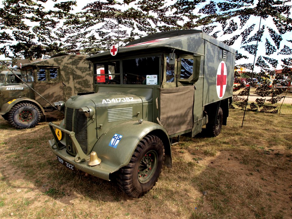 Austin K2slashY 4x2 Heavy Ambulance pic3