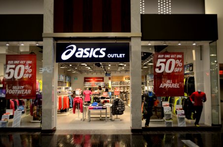 ASICSVaughanMills