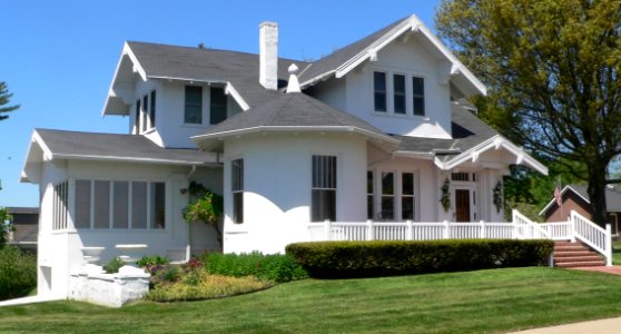 Atchison, Kansas 203 N. Terrace from SE 1