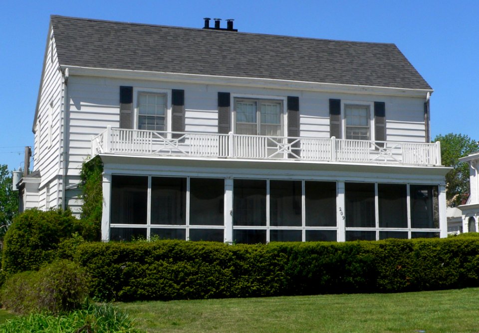 Atchison, Kansas 209 N. Terrace from ESE 1