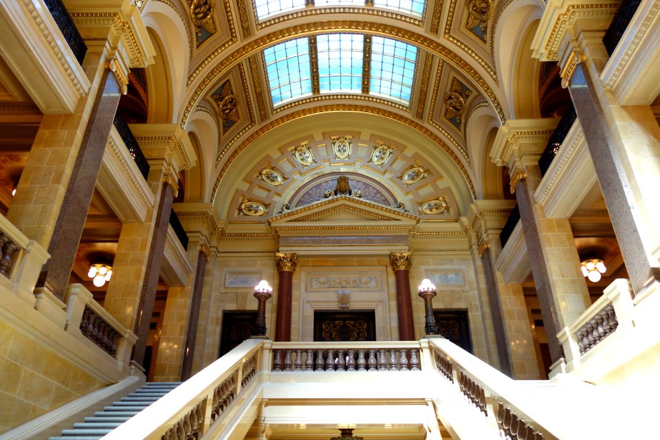 Assembly entrance - Wisconsin State Capitol - DSC03147