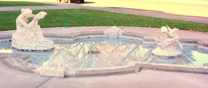 Atascadero City Hall Fountains - Atascadero, CA - DSC05386