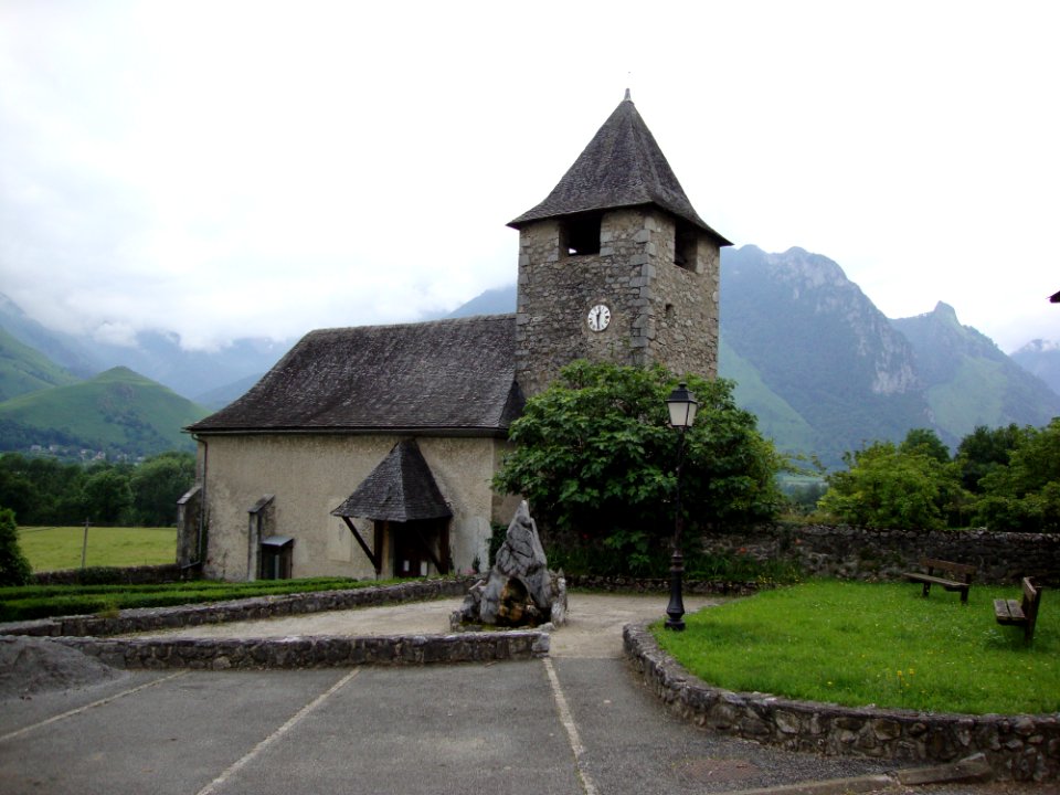 Athas (Lées-Athas, Pyr-Atl, Fr) l'église