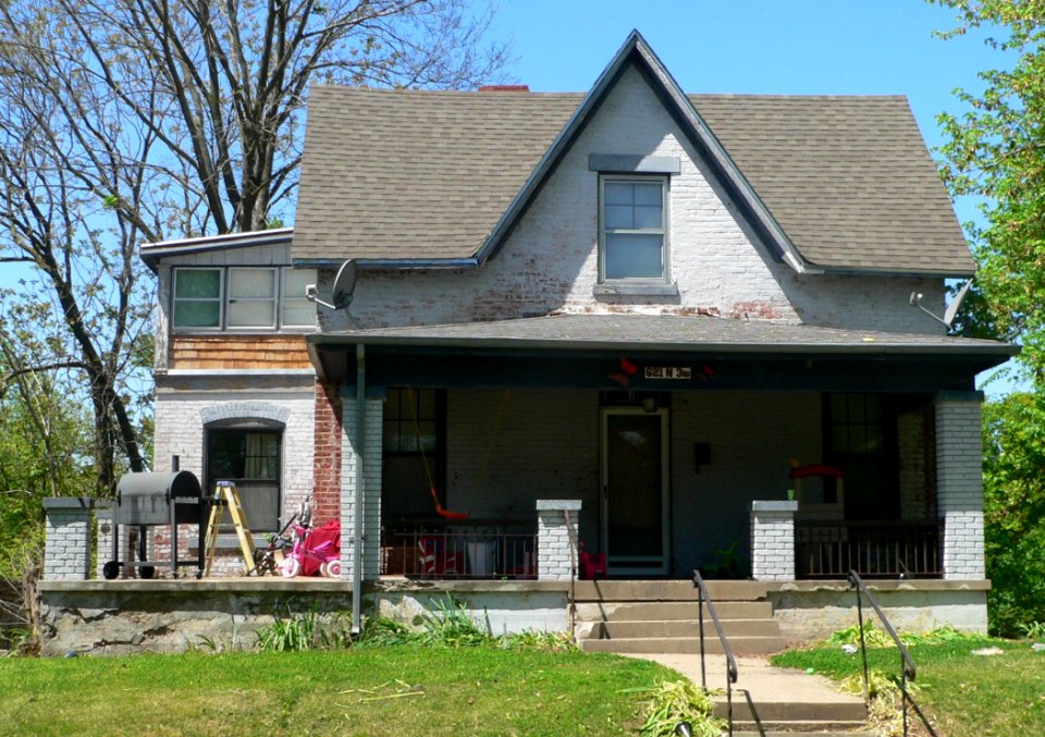 Atchison, Kansas 621 N 3 St from E 1