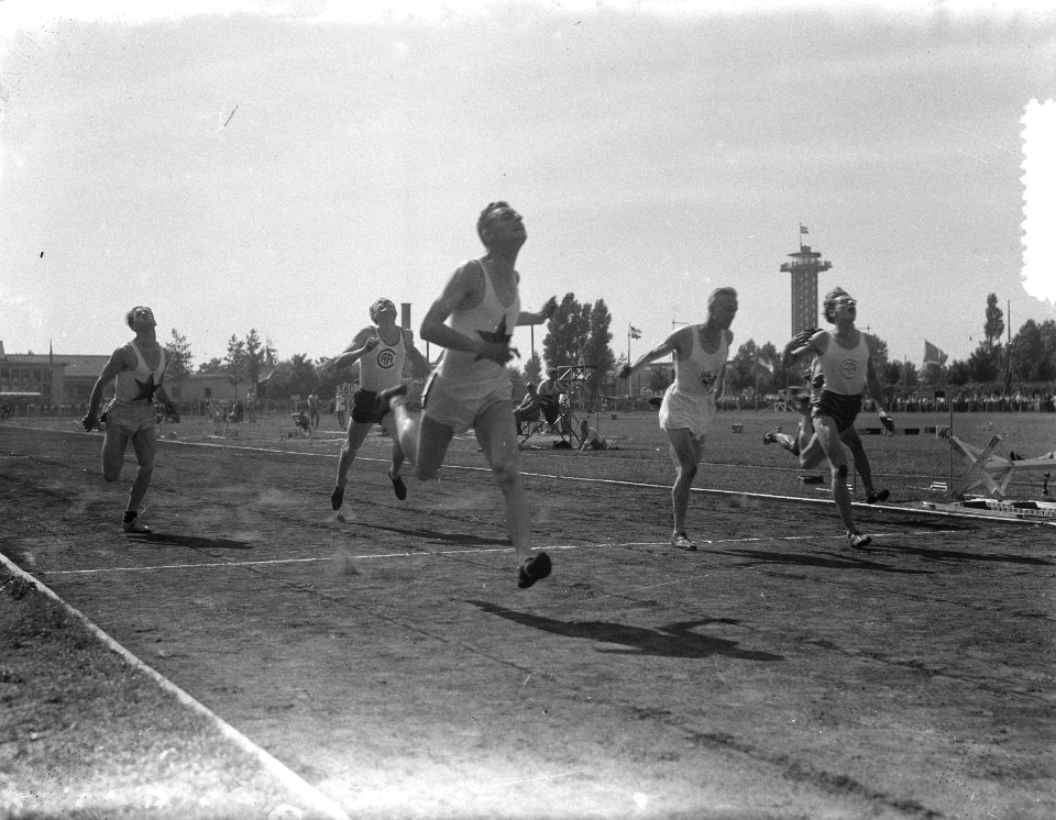 Athletiekwedstrijden Rotterdam, Bestanddeelnr 905-1906
