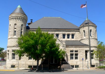 Atchison, Kansas post office from S 1