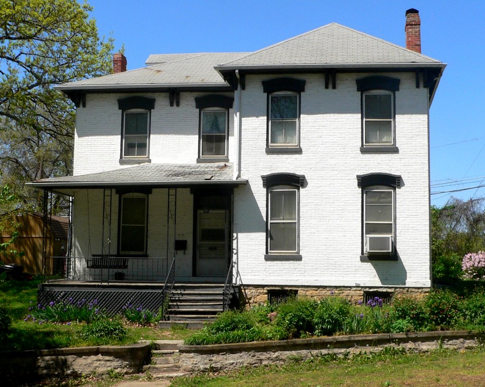 Atchison, Kansas 125 N. 2nd St from E 1