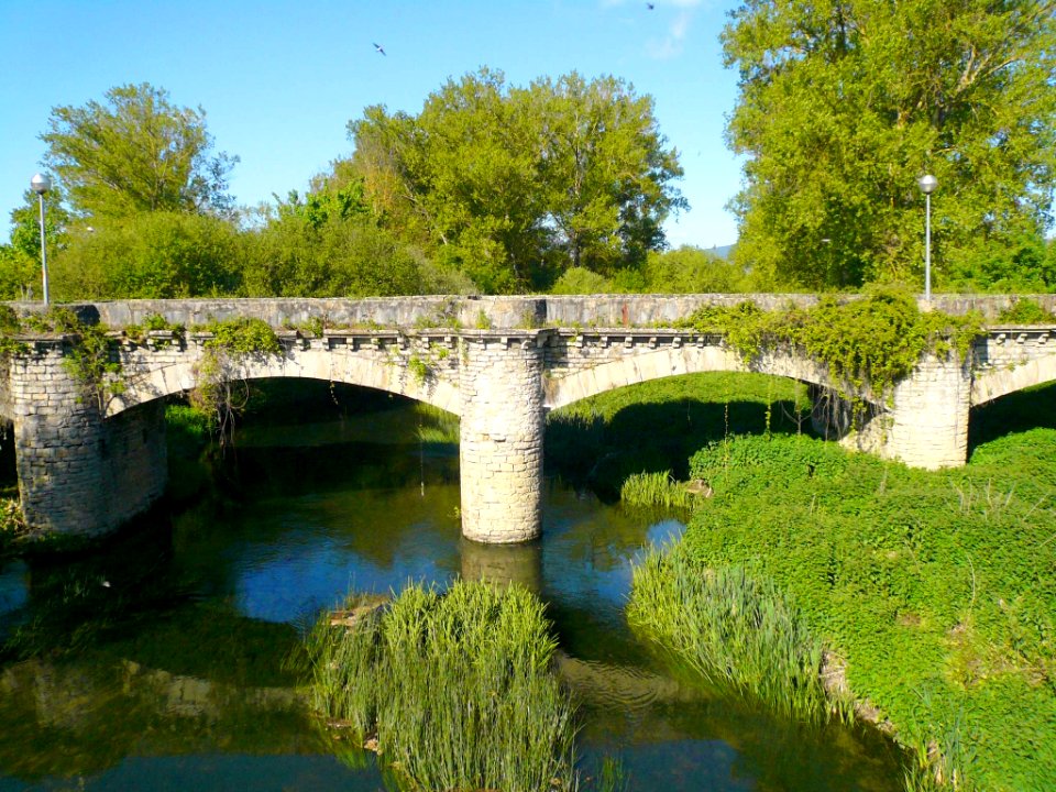 Asteguieta - Puente sobre el Zadorra 1