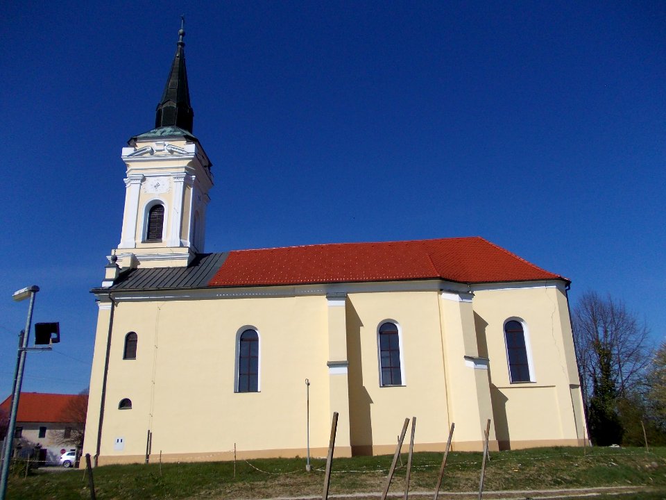 Assumption of Mary Parish Church (Kapele) 05