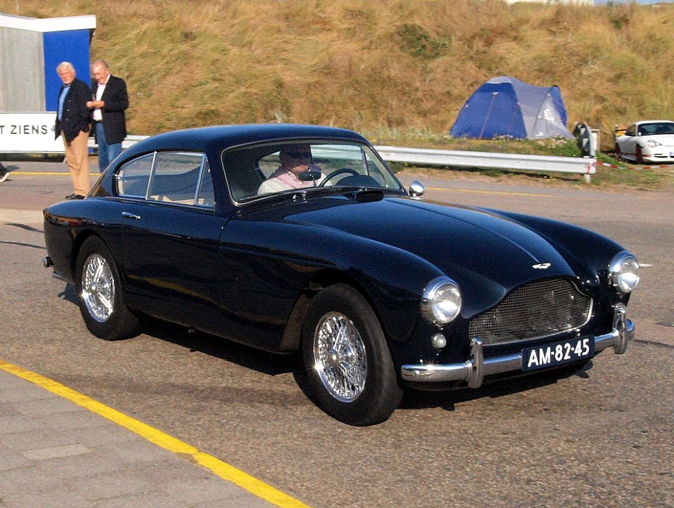 Aston-Martin Aston Martin dutch licence registration AM-82-45-