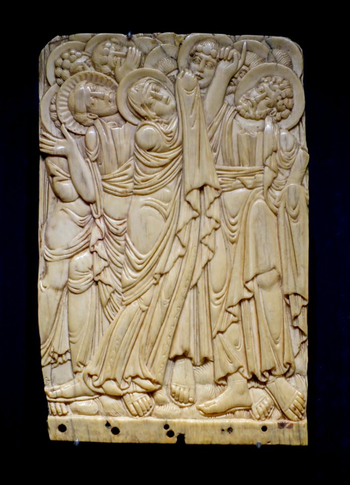 Ascension of Christ (fragment), Aachen, Court School of Charlemagne, early 800s, ivory - Hessisches Landesmuseum Darmstadt - Darmstadt, Germany - DSC00277