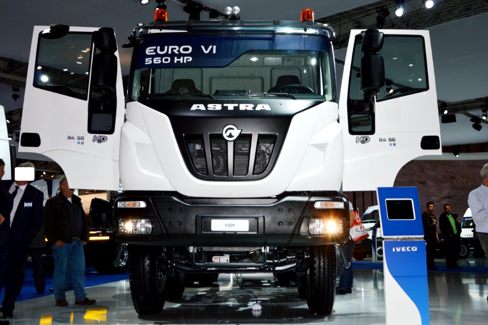 Astra HD 9. Spielvogel 2014 5