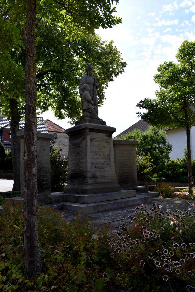 Atteln - Kriegerehrenmal