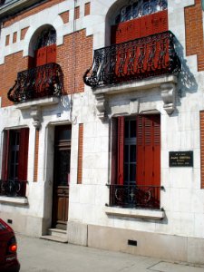 Attigny (Ardennes), ici est né André Dhôtel 01