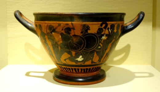 Attic black-figure skyphos with battle scene, Greek, 5th century BC, ceramic - Fitchburg Art Museum - DSC08668