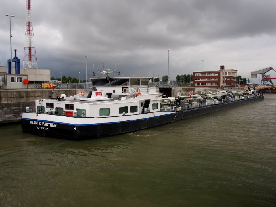 Atlantic Partner - ENI 02333118, Van Cauwelaertsluis, Port of Antwerp pic4
