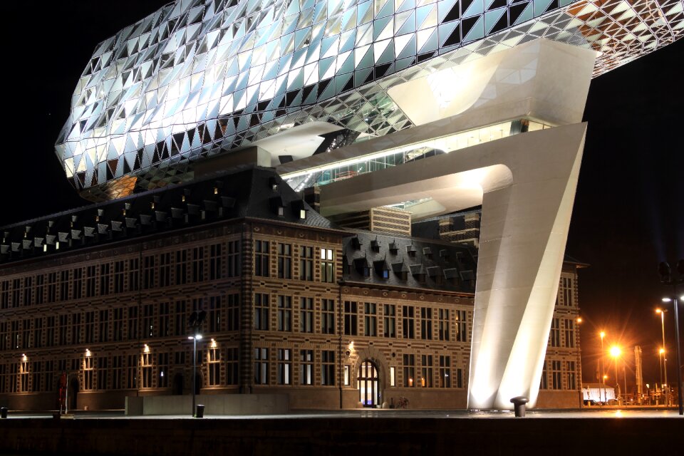 Building harbor havenhuis