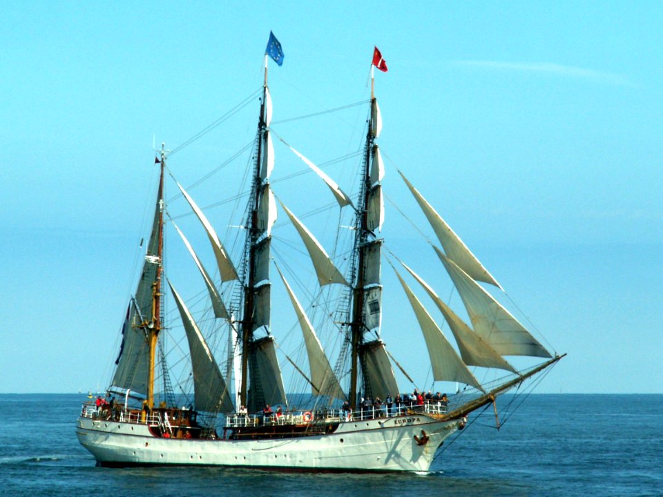 At IJmuiden photo2