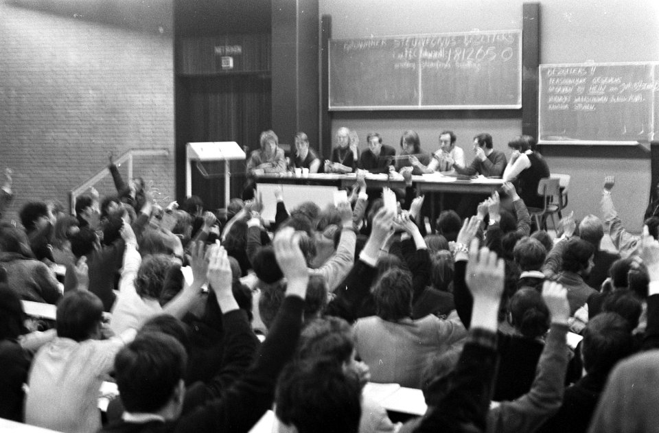 ASVA hield algemene ledenvergadering in Oudemanhuispoort, Amsterdam, o.a. over h, Bestanddeelnr 922-4884