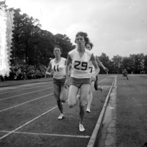 Atletiek Nederland tegen Polen dames, G Kraan tegen Nowakowska, Bestanddeelnr 916-7522