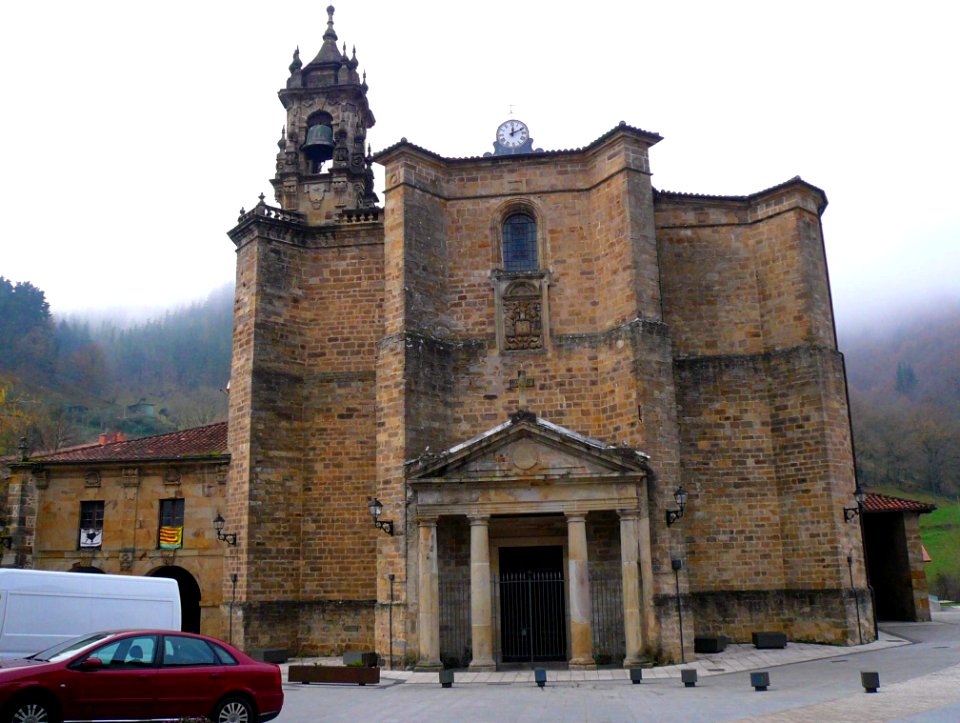 Ataun - Iglesia de San Martín, exterior 15
