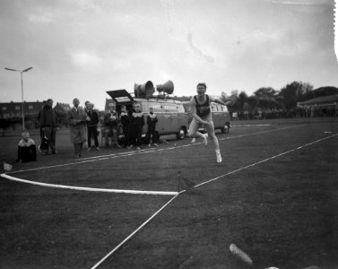 Atletiekwedstrijden Den Haag - Londen, Bestanddeelnr 912-7711