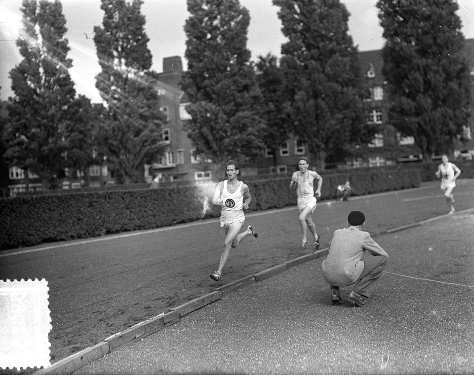 Atletiekwedstrijden om Prins Bernhard Beker Amsterdam, Bestanddeelnr 905-9013