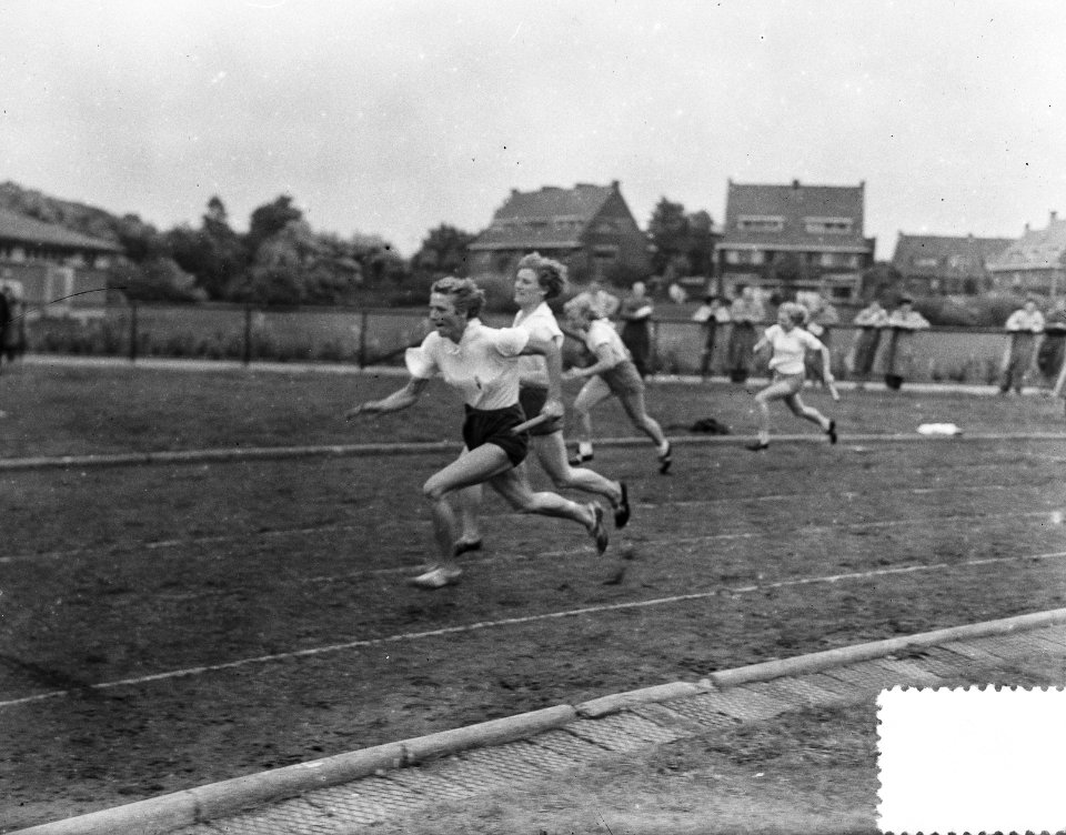Atletiek om beker L. van Poot Den Haag, Bestanddeelnr 904-7457
