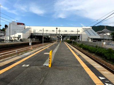 Azuchi station new building 20170913