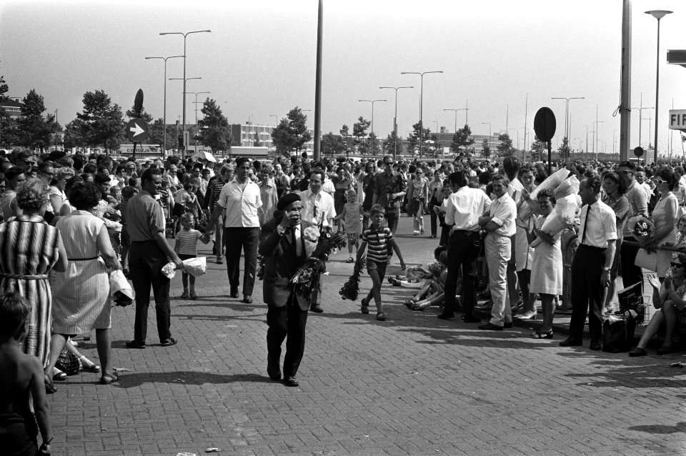 Avondvierdaagse, Amsterdam finish bij nieuwe RAI, Bestanddeelnr 922-5240
