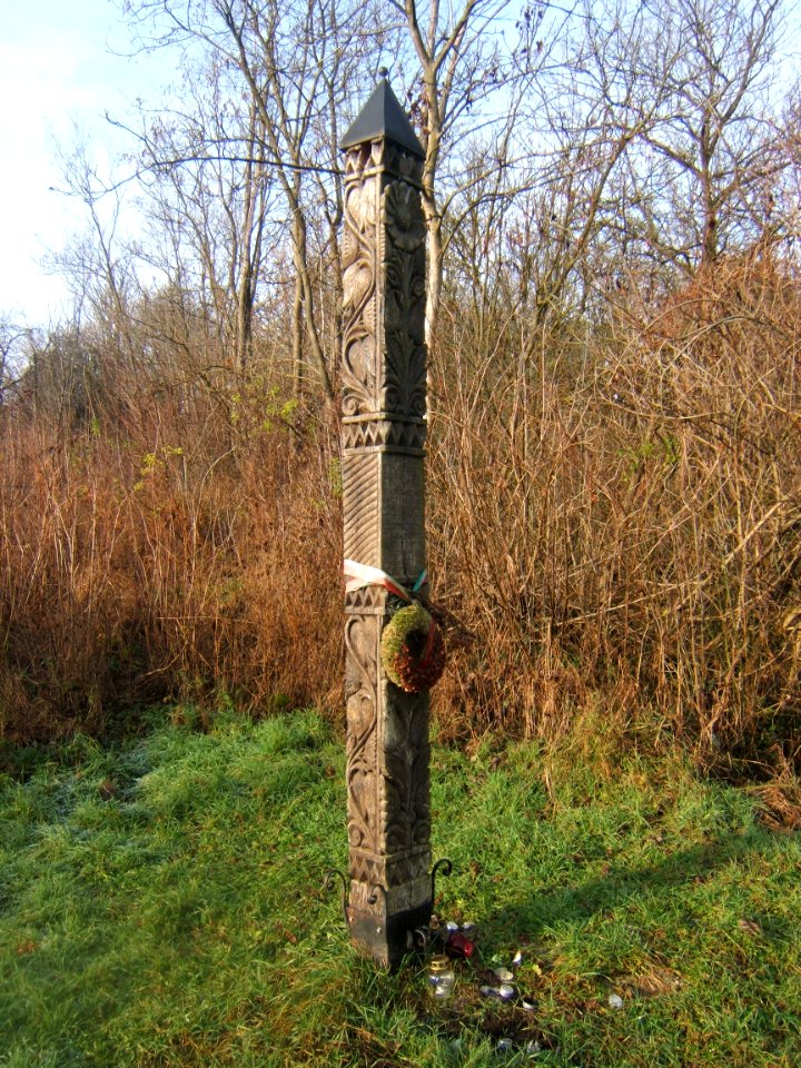 Bábonymegyer, kopjafa 1