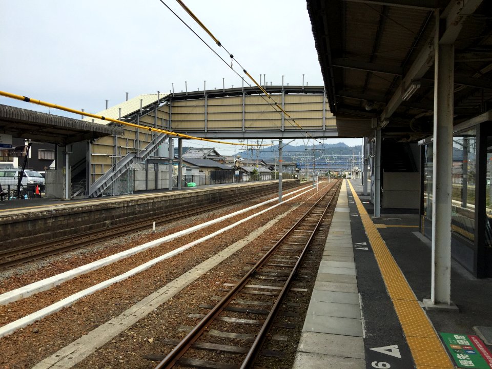 Azuchi station temporary flyover 20160406 02
