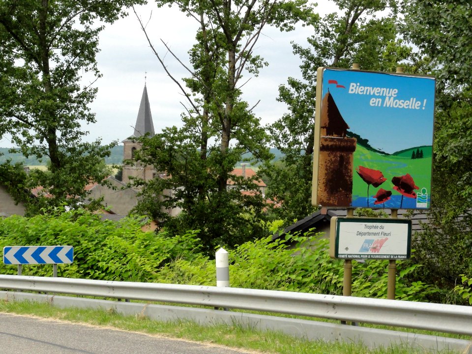 Avricourt (Moselle) limite département Moselle