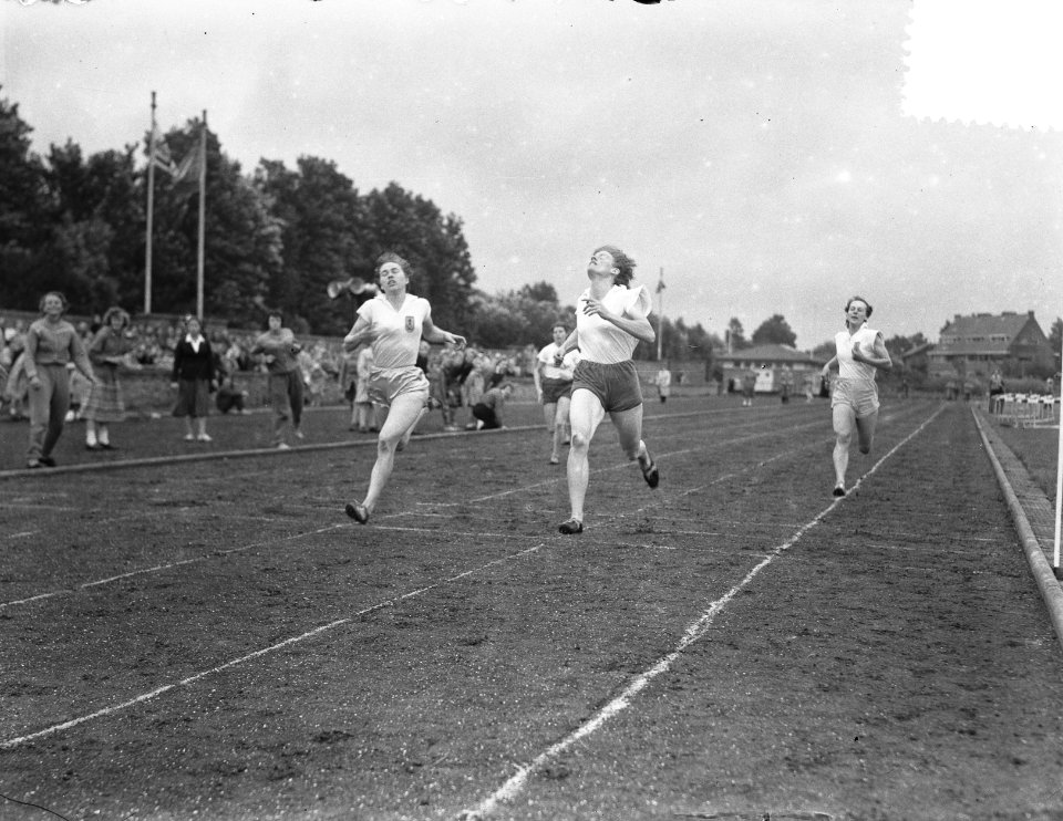 Atletiek om beker L. van Poot Den Haag, Bestanddeelnr 904-7454